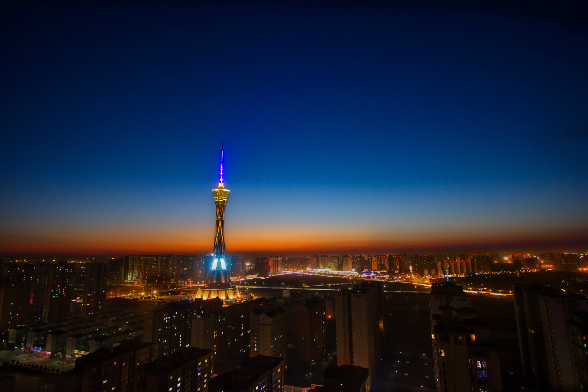 九游体育娱乐-巴拉多利德客场平局，暂时保持在西甲中游，巴拉多利德保级